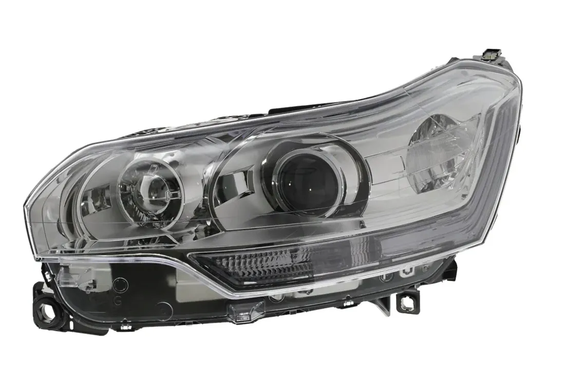 reflektor-swiatel-przednich-043693