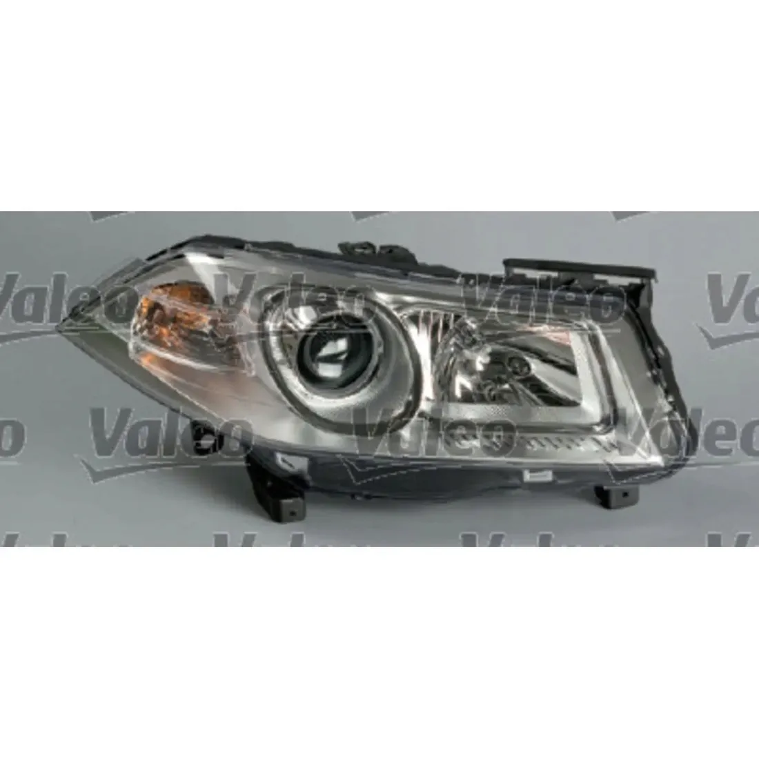 reflektor-swiatel-przednich-043281