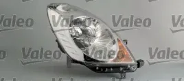 reflektor-swiatel-przednich-043321