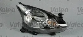 reflektor-swiatel-przednich-043008