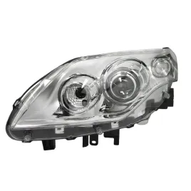 reflektor-swiatel-przednich-043621