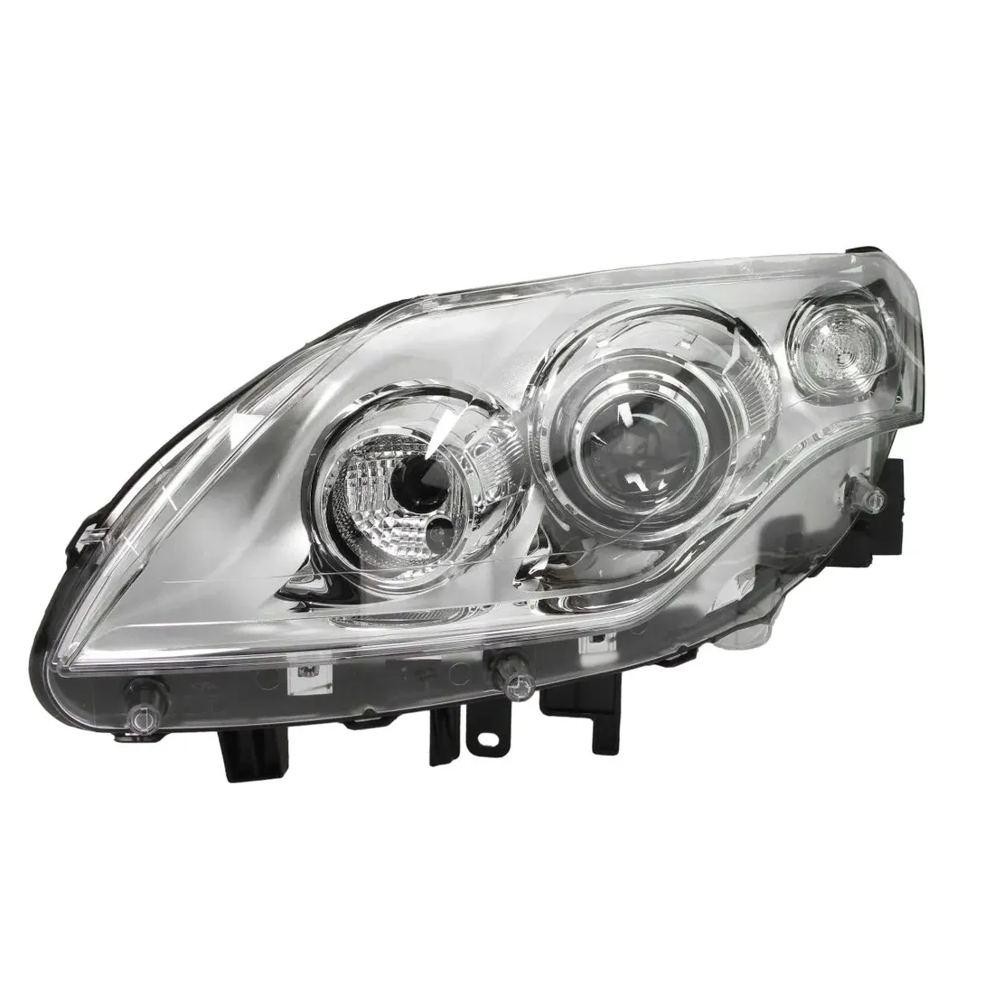 reflektor-swiatel-przednich-043621