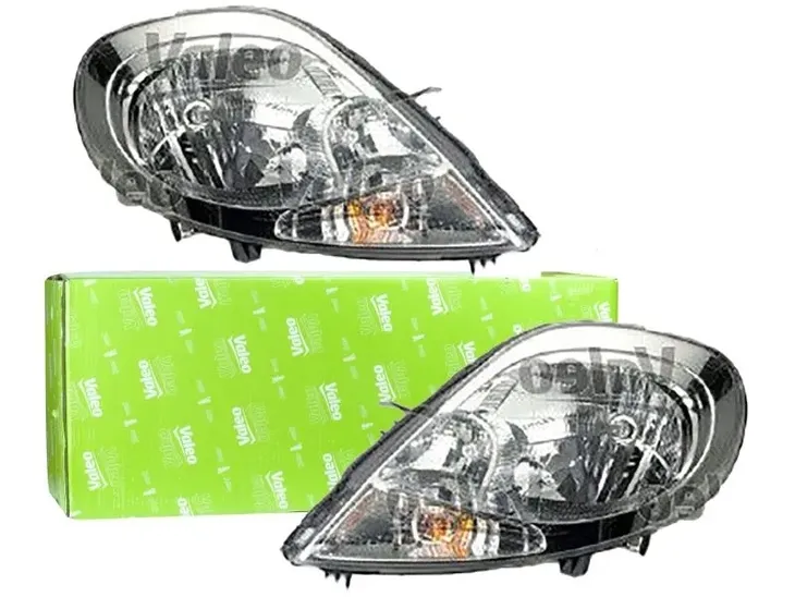 reflektor-swiatel-przednich-043396-stan-nowy-rodzaj-swiatel-mijania-tradycyjne-halogenowe