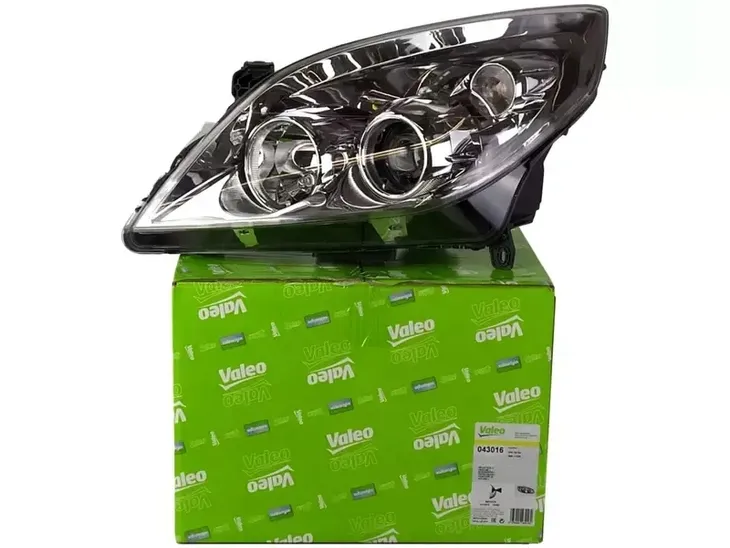 reflektor-swiatel-przednich-043016-numer-katalogowy-oryginalu-opel-1216575-opel-1216681-opel-93192377-vauxhall-93179914-vauxhall-93192377