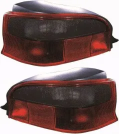 lampy-tyl-tylne-citroen-saxo-96-04-zestaw-lewa-prawa