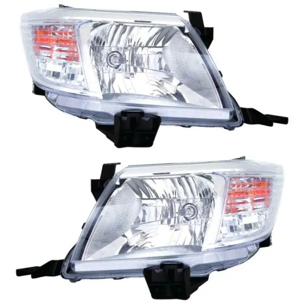 REFLEKTORY LAMPY TOYOTA HILUX VIII 05- ZESTAW