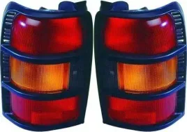 lampy-tylne-tyl-lewa-prawa-zestaw-mitsubishi-pajero-canvas-top