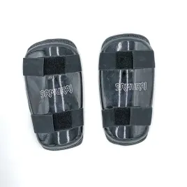 ochraniacz-na-golen-syntetyczny-czarny-outlet-xl