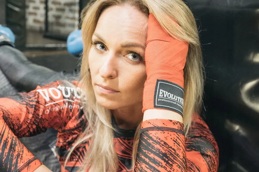 rekawice-mma-evolution-pink-rival-r-s-stan-nowy