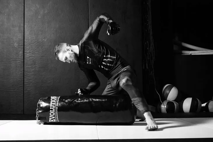 rekawice-mma-na-worek-evolution-fight-s-kod-producenta-rm-28sfbl