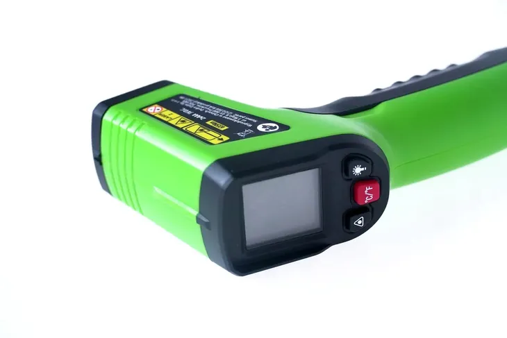 termometr-dedra-mc0951-zielony-funkcje-pomiar-temperatury-wewnetrznej-pomiar-temperatury-zewnetrznej