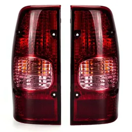 lampy-tylne-mazda-b-serie-99-06-lewa-prawa