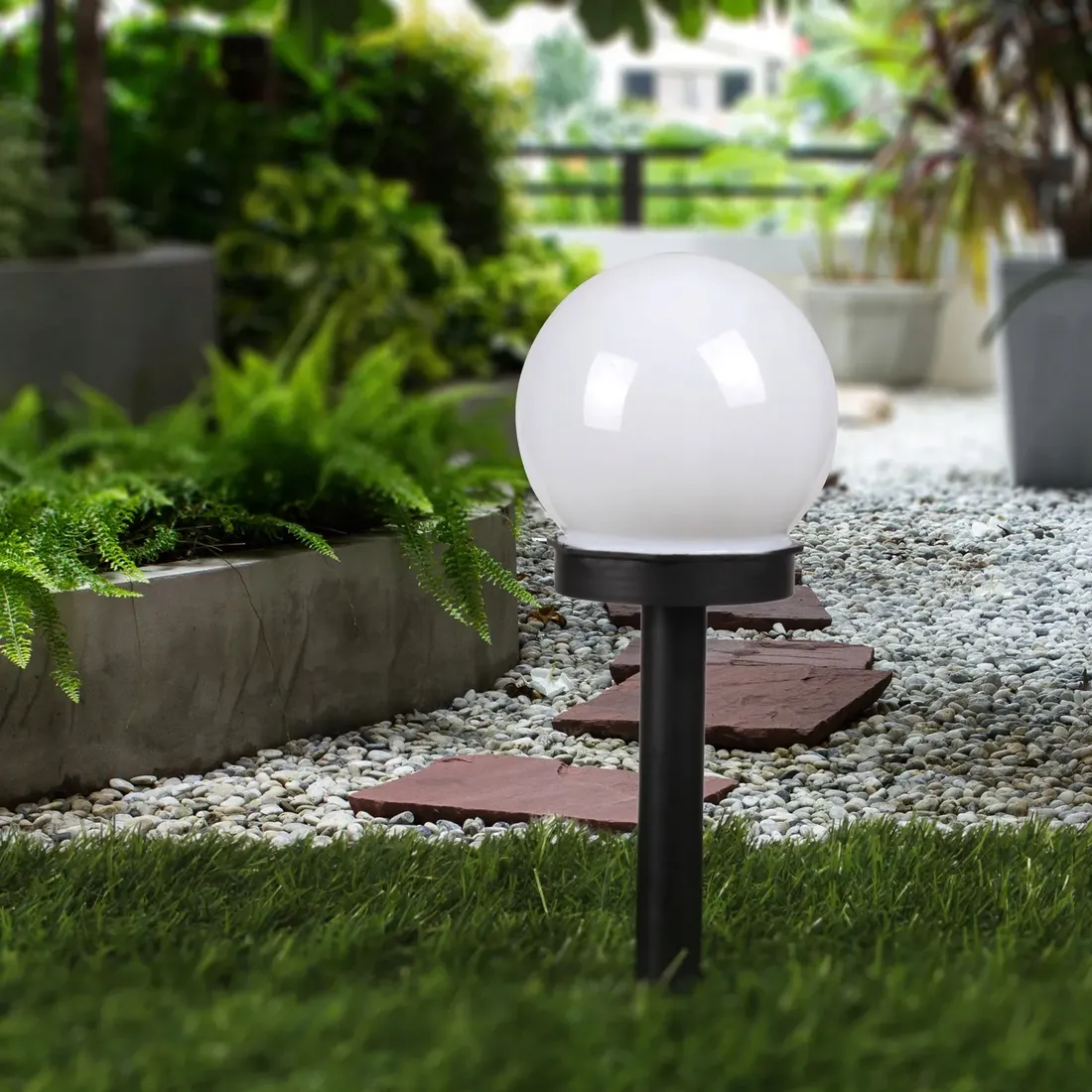 2-x-lampa-ogrodowa-kula-solarna-led-25-cm-wbijana-naziemna-biala-mleczna-stan-nowy