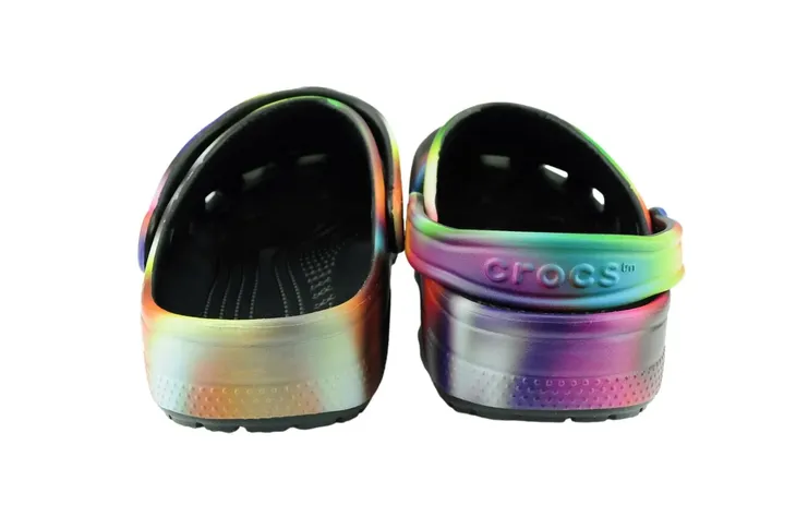 crocs-classic-solarized-clog-207556-black-multi-385-marka-crocs