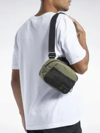 saszetka-reebok-cl-outdoor-s-shoulder-bag-hd9947-torba-na-ramie-khaki
