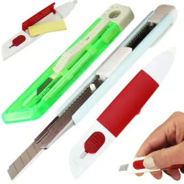 nozyk-do-tapet-folii-papieru-noz-lamane-ostrze-chowany-tapicerski-3-sztuki