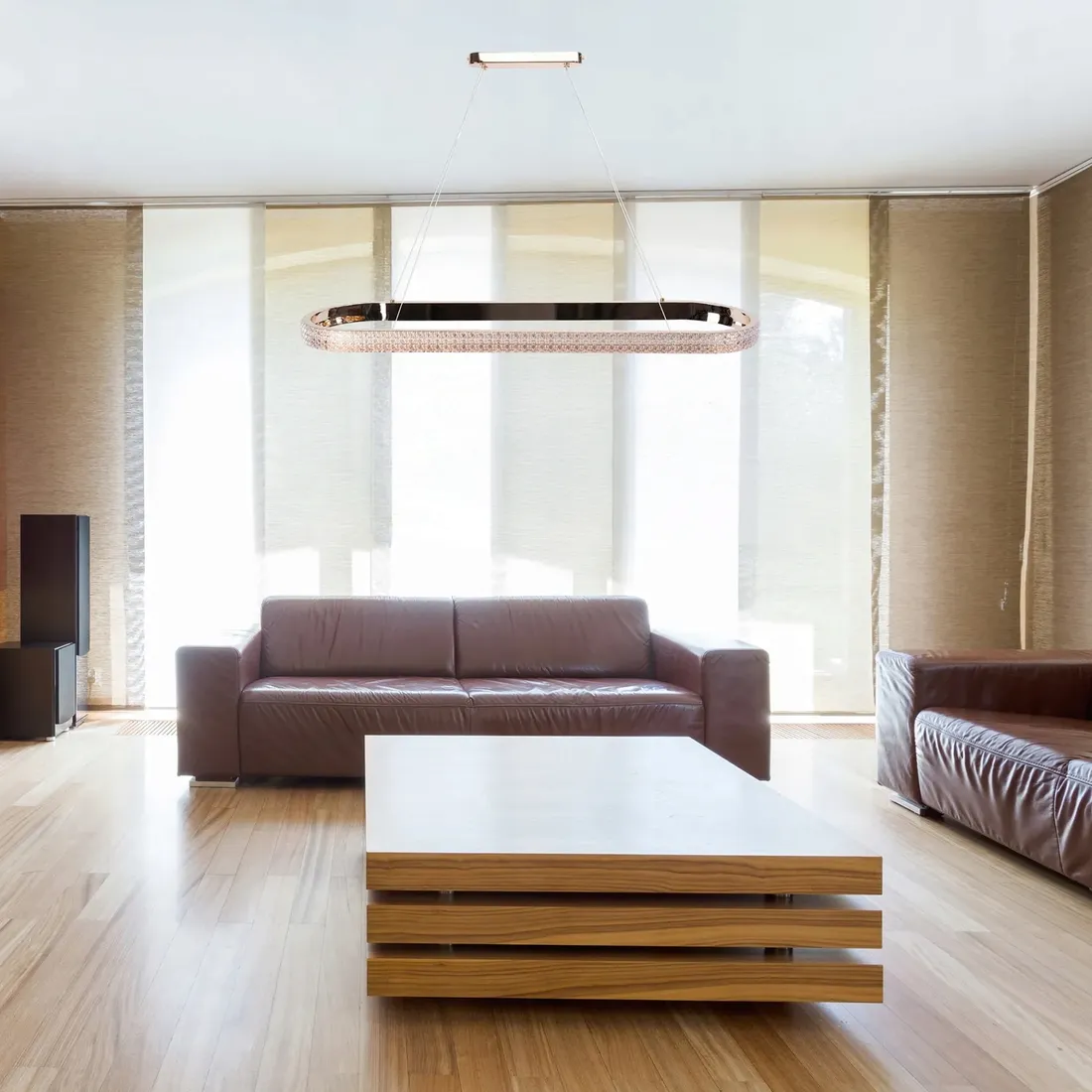 lampa-wiszaca-elipsa-led-glamour-90-cm-do-salonu-krysztal-zlota