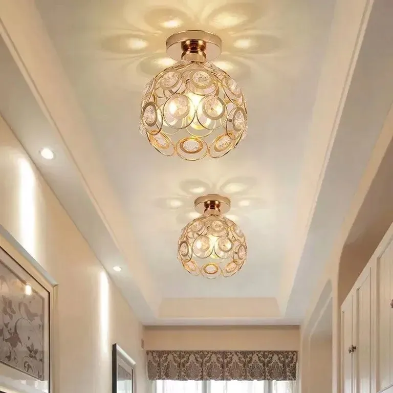 lampa-sufitowa-krysztalowa-elegancka-zlota-plafon-do-salonu-przedpokoju