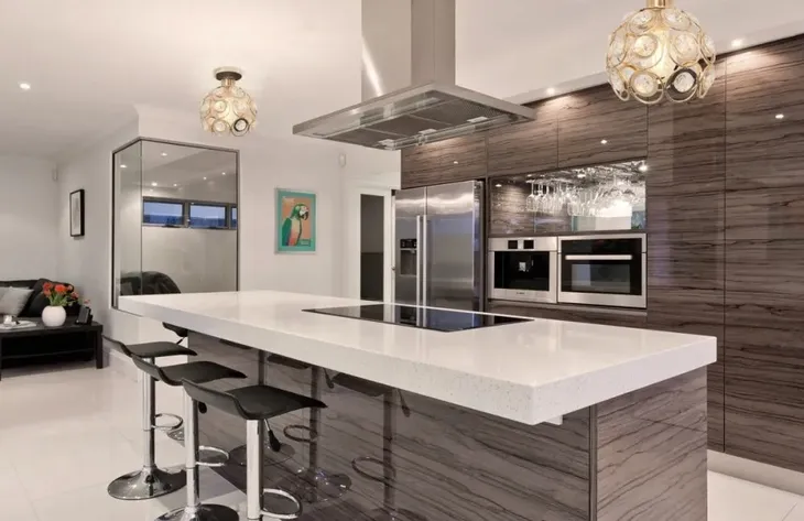 lampa-sufitowa-krysztalowa-elegancka-zlota-plafon-do-salonu-przedpokoju-marka-toolight