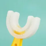 szczoteczka-zolta-waga-z-opakowaniem-0-03-kg