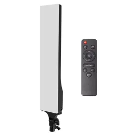 lampa-panelowa-led-pionowa-glowica-pilot-sterujacy