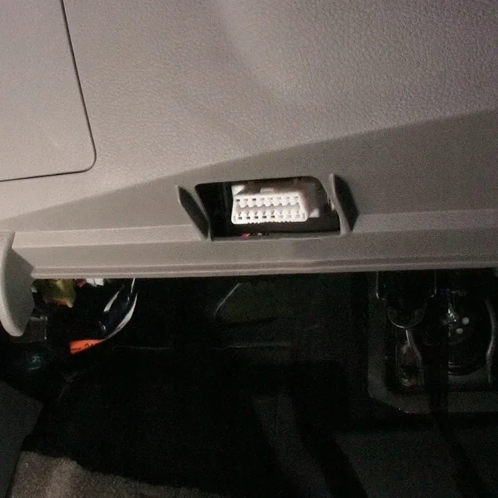 interfejs-diagnostyczny-obd2-bluetooth-tester-android-ios-windows-polski-stan-nowy
