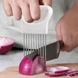 uchwyt-do-krojenia-cebuli-marka-orion