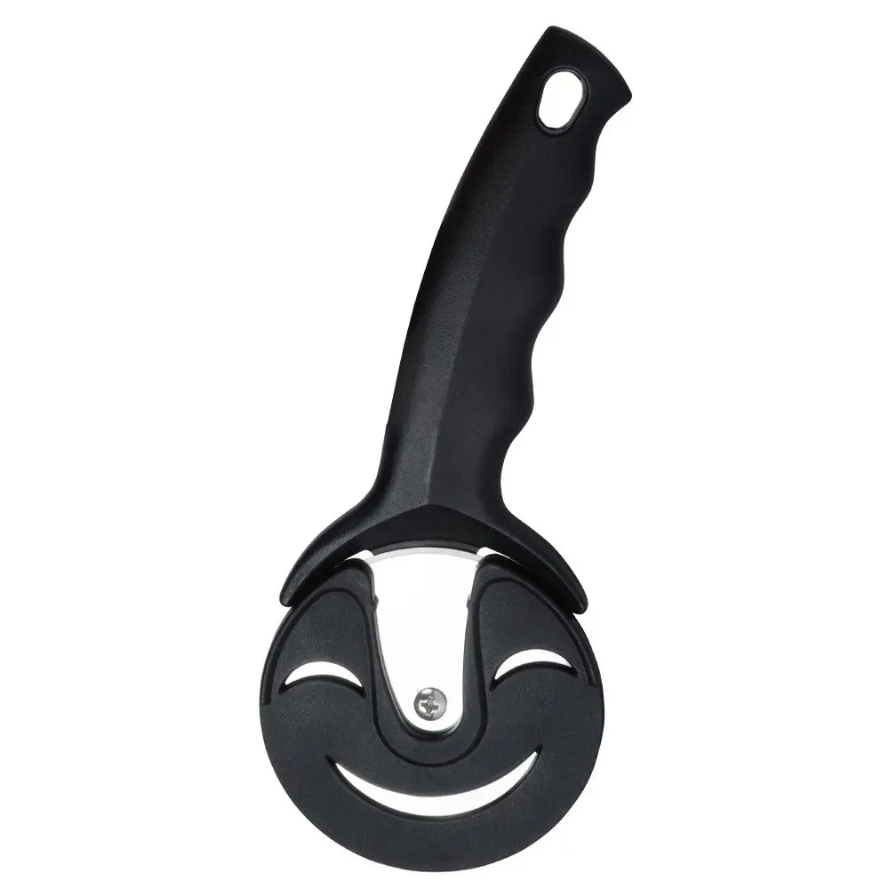 noz-do-pizzy-stalowy-okragly-20-cm