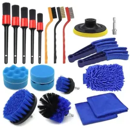 detailing-zestaw-pedzli-i-akcesorii-22-do-czyszczenia-samochodu
