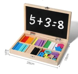 mala-tablica-magnetyczna-przenosna-i-drewniane-klocki-magnetyczne-w-walizce