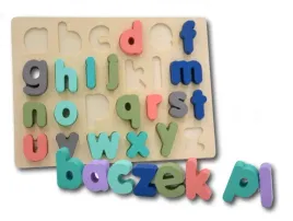 zabawka-edukacyjna-przedszkolak-ukladanka-drewniana-alfabet-litery-male