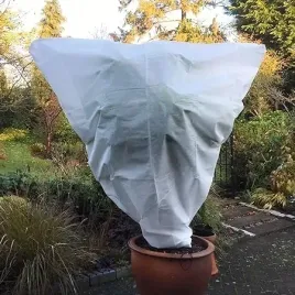 zimowa-oslona-roslinna-kaptur-przed-mrozem-worek-na-rosliny-60x80cm