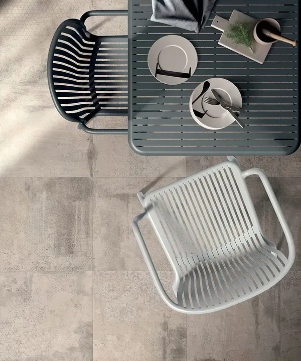 stol-ferne-tworzywo-sztuczne-berne-czerwony