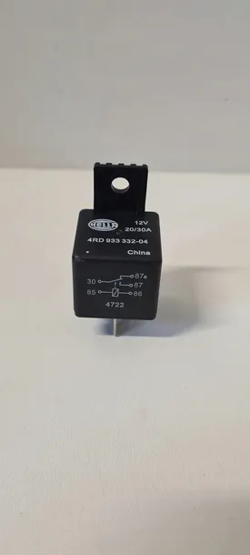 przekaznik-4554rd933332041-granit-producent-czesci-hella-stan-nowy