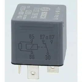 przekaznik-zestyk-przelaczny