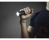 latarka-armytek-dobermann-pro-magnet-usb-warm-zasilanie-akumulatorowe