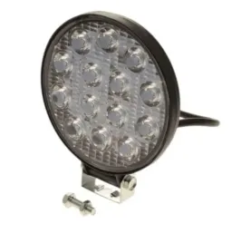 lampa-dodatkowa-led-42w-szperacz-atv