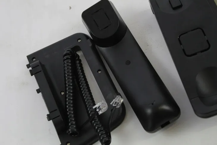 telefon-stacjonarny-maxcom-mm28d-sim-glosnomowiacy-sms-identyfikacja-numeru-waga-z-opakowaniem-0-078-kg