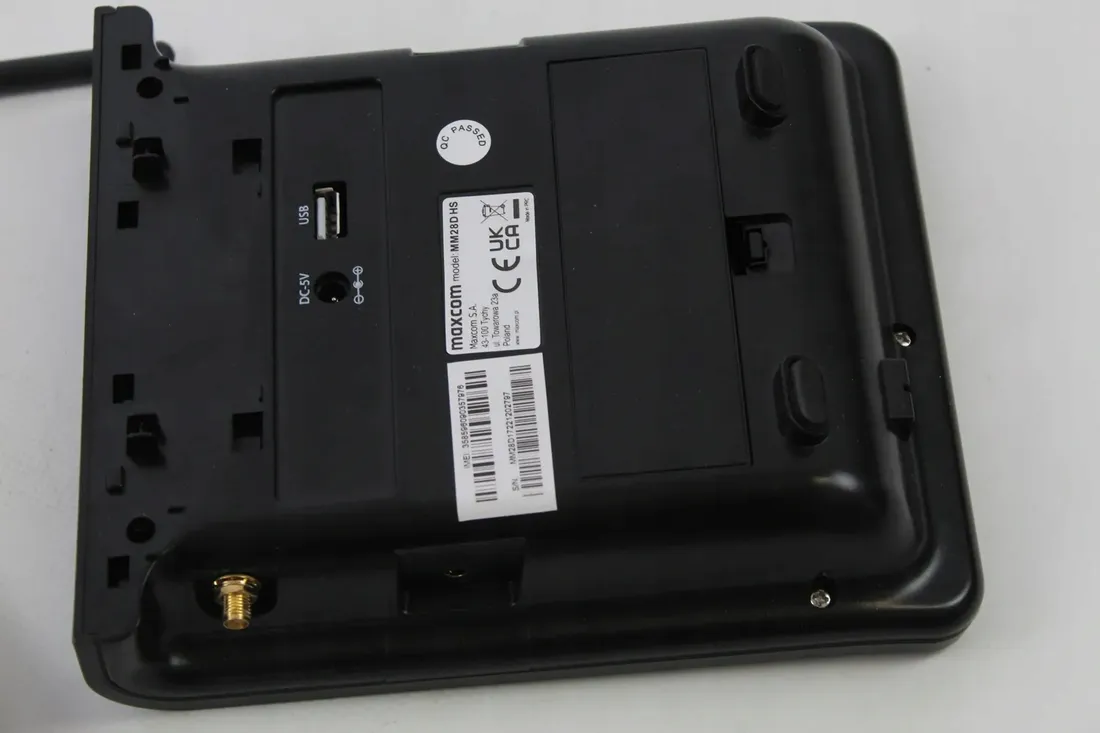 telefon-stacjonarny-maxcom-mm28d-sim-glosnomowiacy-sms-identyfikacja-numeru