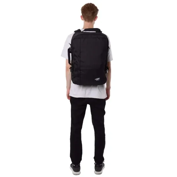 plecak-ryanair-classic-backpack-44l-absolute-black-cabinzero-plec-nie-dotyczy