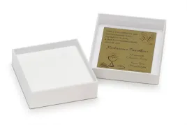 pudelko-opakowanie-z-nadrukiem-komunia-swieta-z-grawerem-na-bizuterie