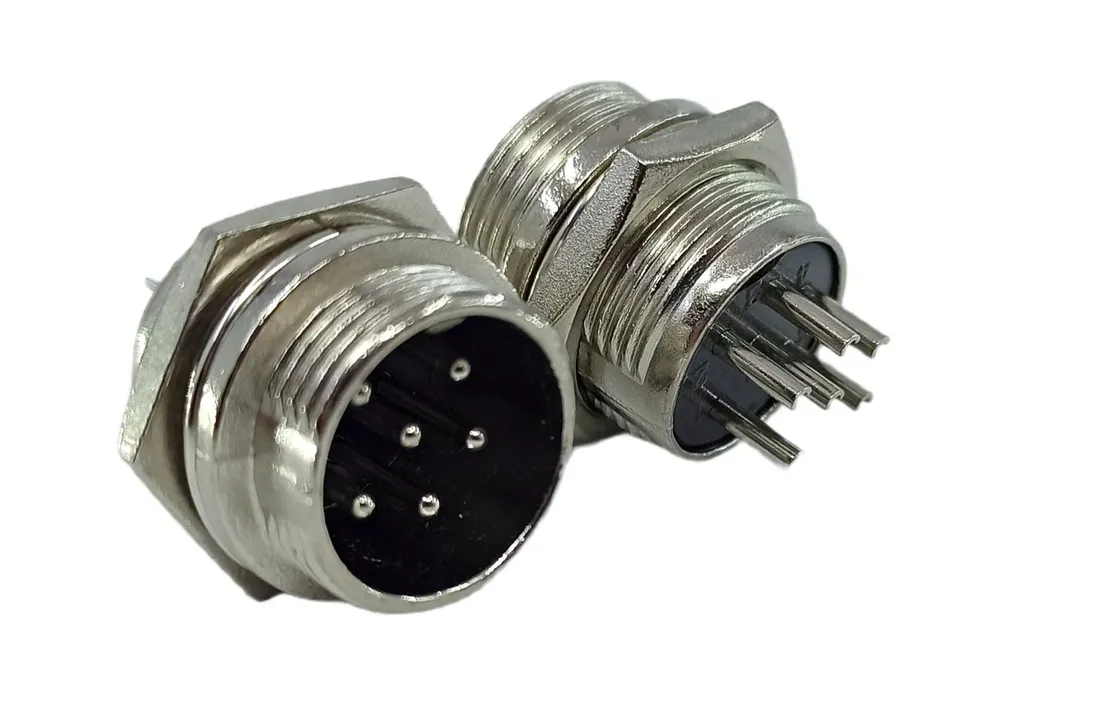 gniazdo-mikrofonowe-6-pin