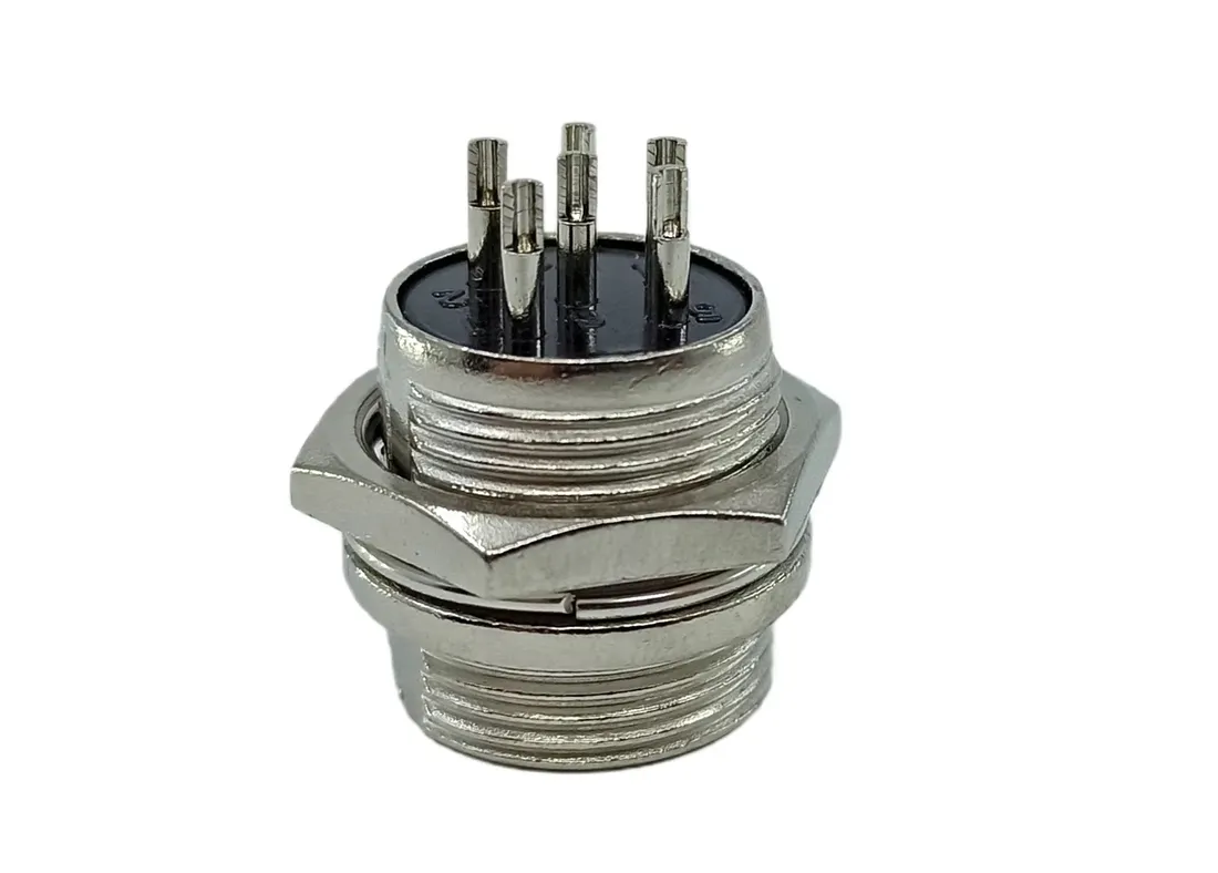 gniazdo-mikrofonowe-6-pin