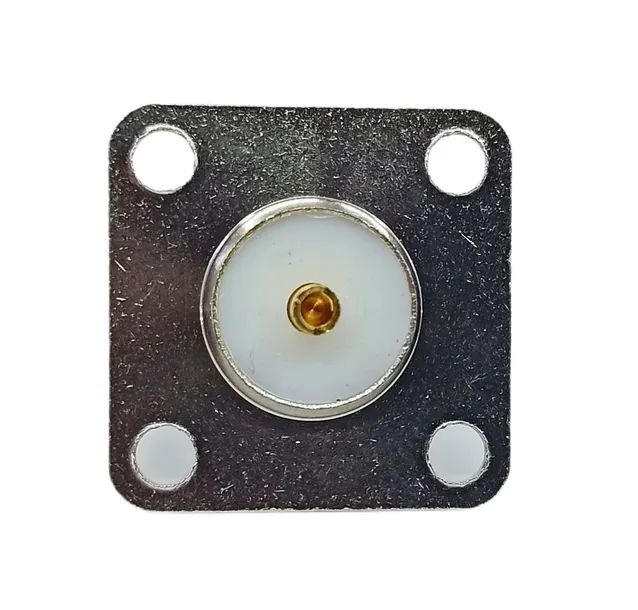 gniazdo-uc-1-so239-kwadratowe-marka-tme