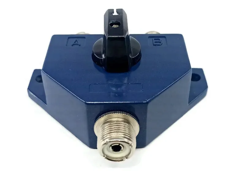 przelacznik-antenowy-cx-201