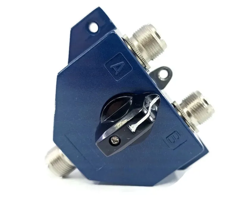 przelacznik-antenowy-cx-201