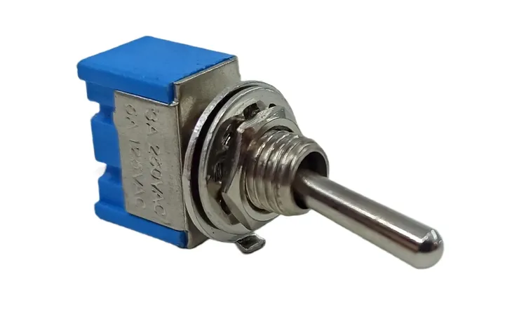 przelacznik-dzwigniowy-on-of-typ-przelacznika-dzwigniowy