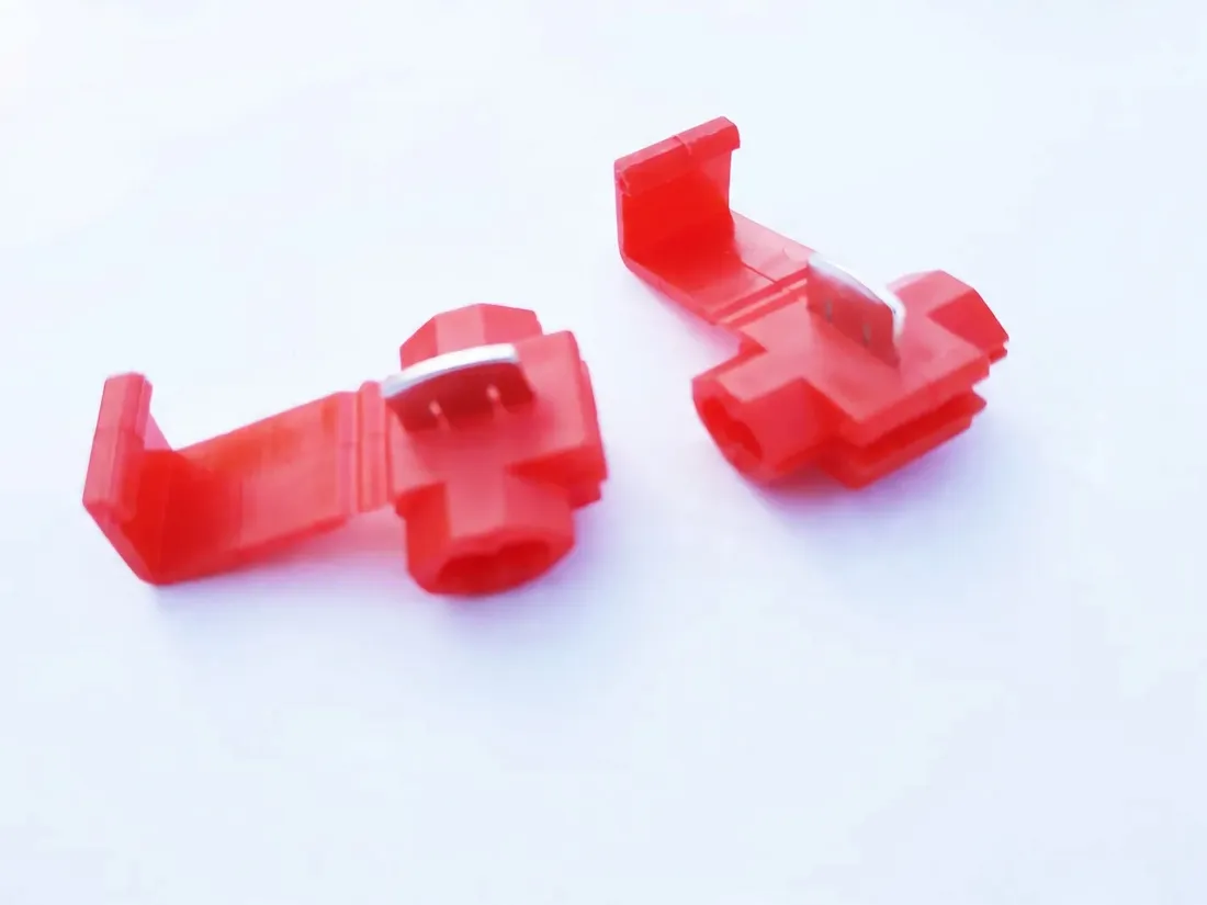 szybkozlacze-do-kabli-czerwone