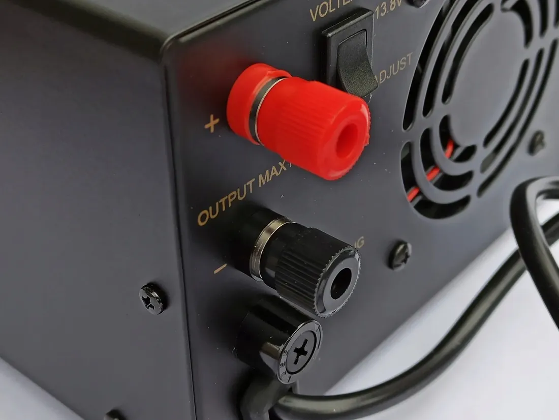 zasilacz-jetfon-pc17sw-138-v