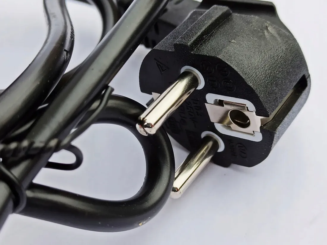 zasilacz-jetfon-pc17sw-138-v